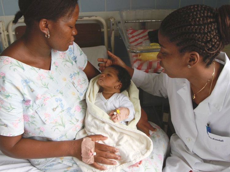 Fundación Rode Acceso Equitativo a la Salud Materno-Neonatal en Zonas Rurales de Difícil Acceso: Dotación Sanitaria Sostenible y con Perspectivas de Género en el Pabellón Hospitalario de Ikoba